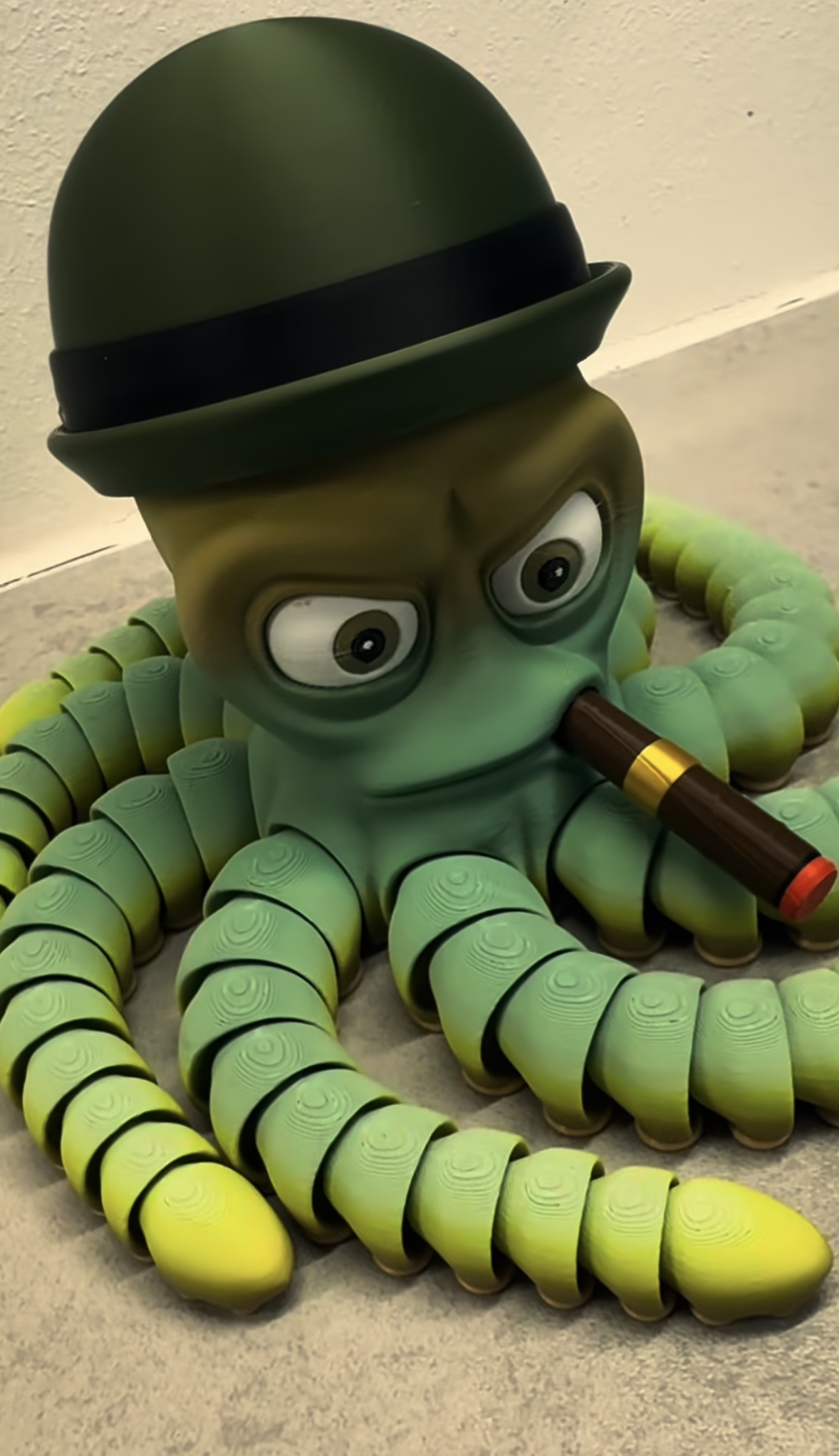 Octopus "Reef Tank Police" mit Hut & Zigarre grün