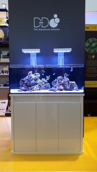 D-D Reef-Pro 1200 D-LUX Black Gloss Aquarium inkl. Beleuchtung, Riffaufbau, Salz D-D Reef-Pro 1200 D-LUX Black Gloss Aquarium inkl. Beleuchtung, Riffaufbau, Salz