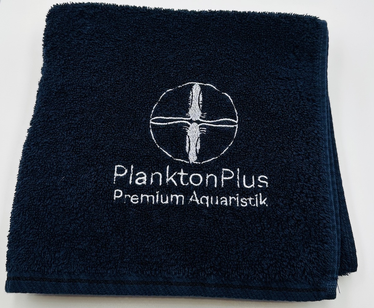 PlanktonPlus Aquaristik Handtuch 50x100cm Nachtblau mit Logo
