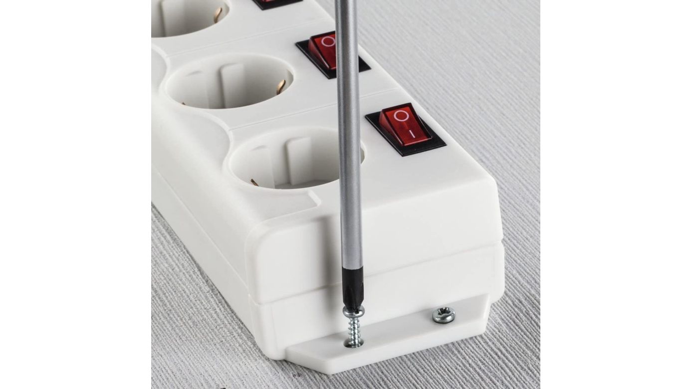 Hama Steckdosenleiste 6-fach XL weiß, einzeln schaltbar mit Überspannungsschutz